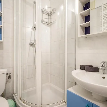 Apartment Downtown Karpat 9