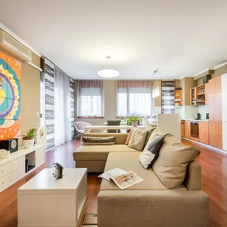 Appartement Downtown Karpat 9 Boedapest
