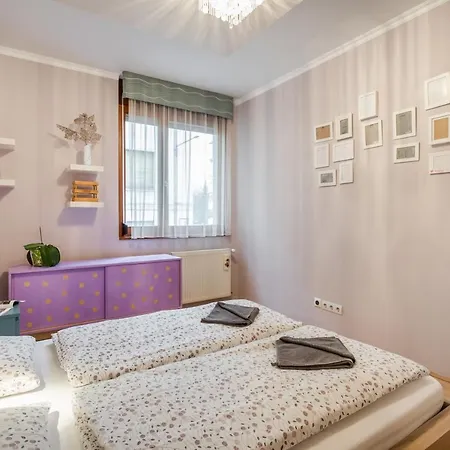 Downtown Karpat 9 * Boedapest